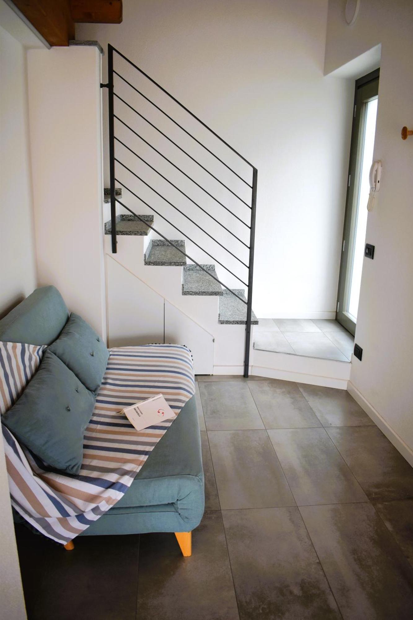 Our Happy Place - Casa Vacanze Per Il Viaggiatore Slow แมนเดลโล เดล ลาริโอ ภายนอก รูปภาพ